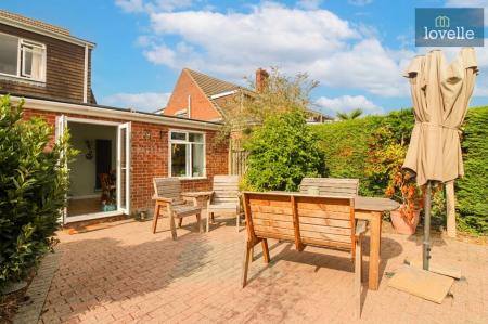 3 bedroom Semi-detached bungalow for sale in Mill Lane, Grainthorpe, LN11