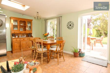 3 bedroom Semi-detached bungalow for sale in Mill Lane, Grainthorpe, LN11
