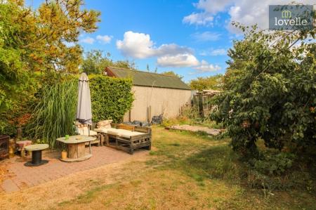 3 bedroom Semi-detached bungalow for sale in Mill Lane, Grainthorpe, LN11