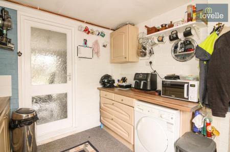 4 bedroom Detached house for sale in Butt Lane, Goulceby, LN11