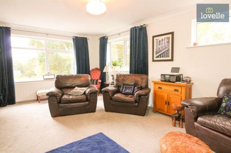4 bedroom Detached house for sale in Butt Lane, Goulceby, LN11