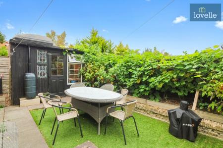 4 bedroom Detached house for sale in Butt Lane, Goulceby, LN11