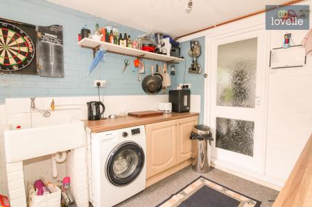 4 bedroom Detached house for sale in Butt Lane, Goulceby, LN11