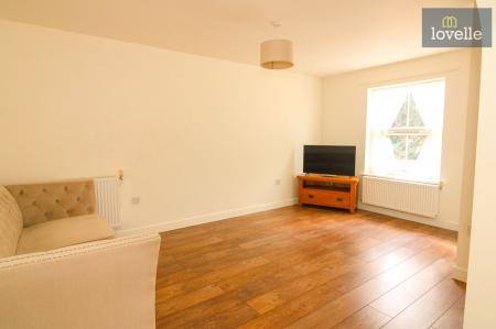 2 bedroom Semi-detached house for sale in Dales Way, Louth, LN11