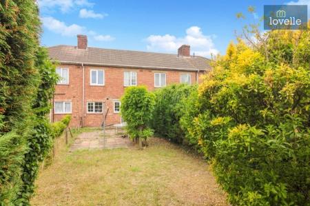 2 bedroom Terraced House for sale in High Holme Road, Louth, LN11