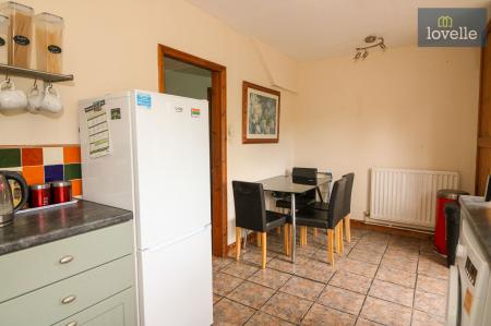 2 bedroom Terraced House for sale in High Holme Road, Louth, LN11