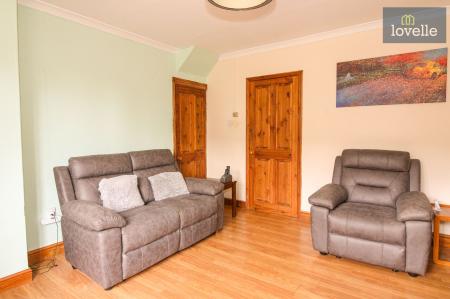 2 bedroom Terraced House for sale in High Holme Road, Louth, LN11