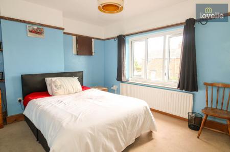2 bedroom Terraced House for sale in High Holme Road, Louth, LN11