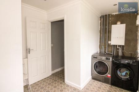 3 bedroom Detached house for sale in Carlton Road, Manby, LN11