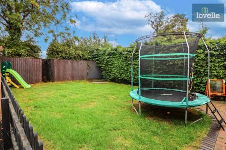 3 bedroom Detached house for sale in Carlton Road, Manby, LN11