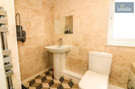 3 bedroom Detached house for sale in Carlton Road, Manby, LN11