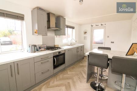 3 bedroom Detached house for sale in Carlton Road, Manby, LN11