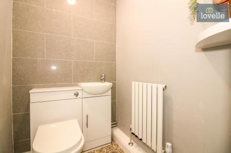 3 bedroom Detached house for sale in Carlton Road, Manby, LN11