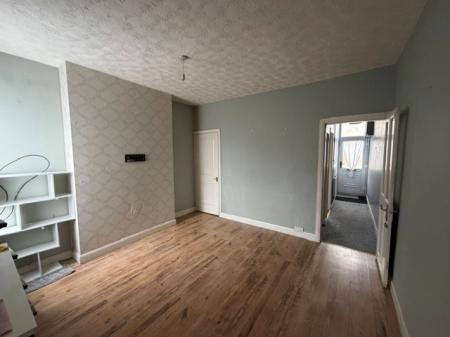 2 bedroom Terraced House to let in Stortford Street, Grimsby, DN31