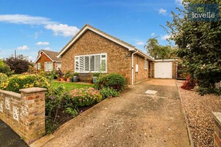 Orchard Close, Louth, LN11