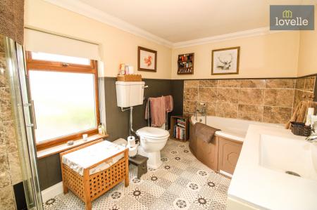 3 bedroom Detached house for sale in Sandy Lane, North Somercotes, LN11