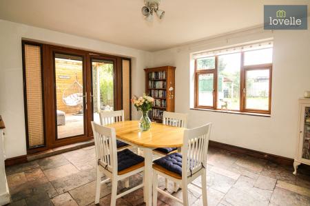 3 bedroom Detached house for sale in Sandy Lane, North Somercotes, LN11