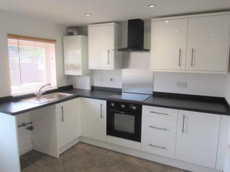 2 bedroom Terraced House to let in South Street, Alford, LN13