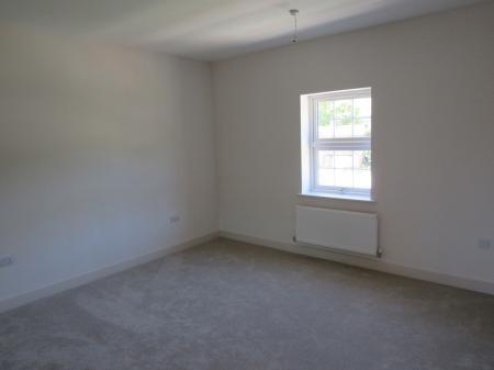 4 bedroom Detached house to let in Ticklepenny Drive, Eastfield Road, Louth, LN11