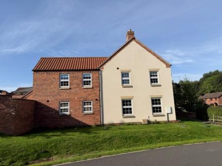 4 bedroom Detached house to let in Ticklepenny Drive, Eastfield Road, Louth, LN11