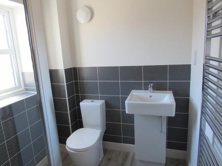 4 bedroom Detached house to let in Ticklepenny Drive, Eastfield Road, Louth, LN11