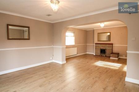 2 bedroom Detached bungalow for sale in Monks Dyke Road, Louth, LN11