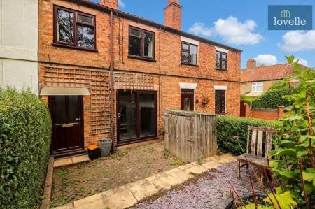 2 bedroom Terraced House for sale in Eastfield Road, Louth, LN11