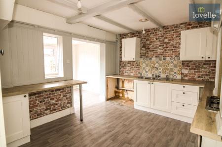 2 bedroom Terraced House for sale in Eastfield Road, Louth, LN11