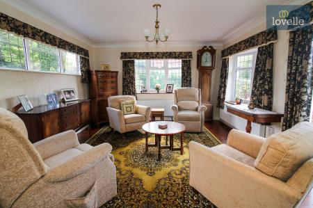 3 bedroom Detached bungalow for sale in Main Road, Saltfleet, LN11