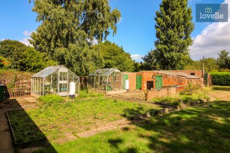 3 bedroom Detached bungalow for sale in Main Road, Saltfleet, LN11