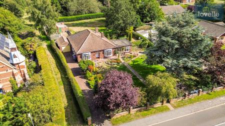 3 bedroom Detached bungalow for sale in Main Road, Saltfleet, LN11
