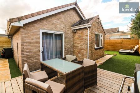 3 bedroom Detached bungalow for sale in Orchard Close, Louth, LN11