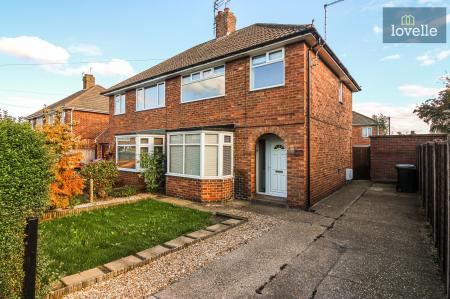 Holmes Close, Louth, LN11