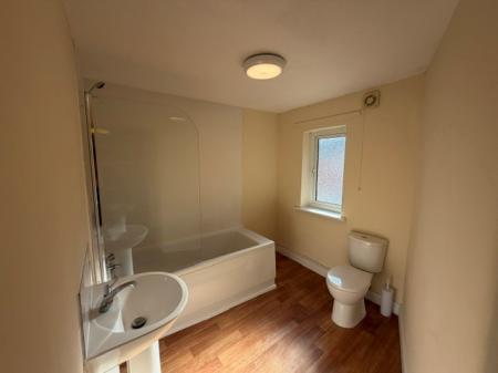 1 bedroom Flat to let in Newmarket, Louth, LN11