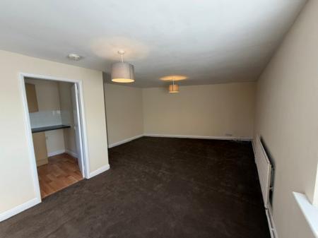 1 bedroom Flat to let in Newmarket, Louth, LN11