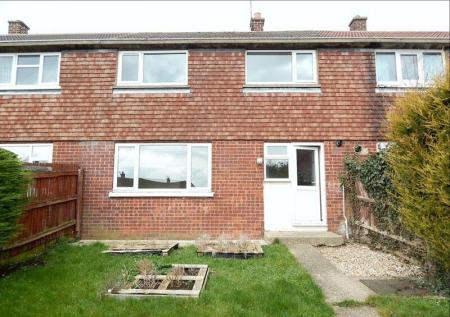 2 bedroom Terraced House to let in Javelin Avenue, Brookenby, LN8