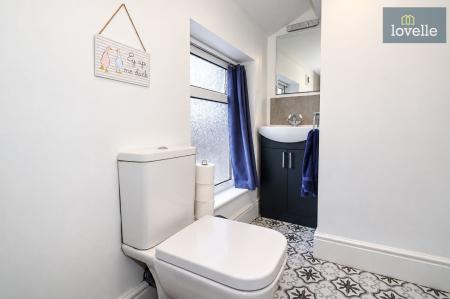3 bedroom Semi-detached house for sale in Keddington Road, Louth, LN11