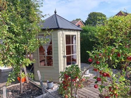 3 bedroom Semi-detached house for sale in Keddington Road, Louth, LN11