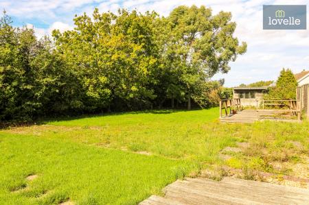 4 bedroom House for sale in Wallis Road, Louth, LN11