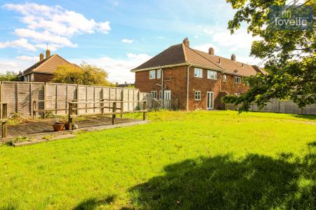 4 bedroom House for sale in Wallis Road, Louth, LN11
