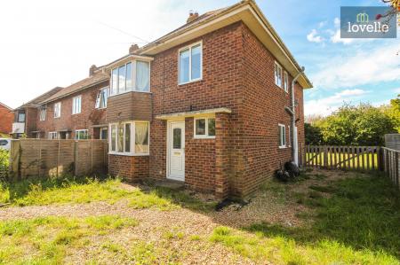 Wallis Road, Louth, LN11