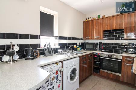 2 bedroom Flat for sale in Mallard Ings, Louth, LN11