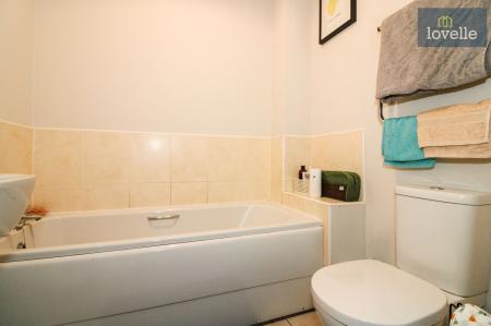 2 bedroom Flat for sale in Mallard Ings, Louth, LN11