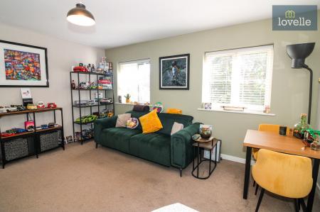 2 bedroom Flat for sale in Mallard Ings, Louth, LN11
