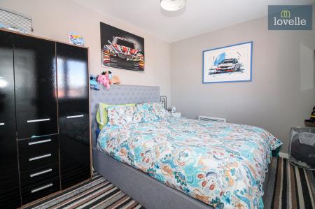 2 bedroom Flat for sale in Mallard Ings, Louth, LN11