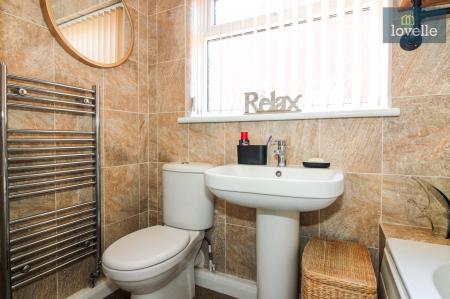 2 bedroom Semi-detached bungalow for sale in Buckingham Road, Louth, LN11
