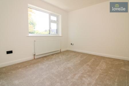 3 bedroom Detached house for sale in Carlton Road, Manby, LN11