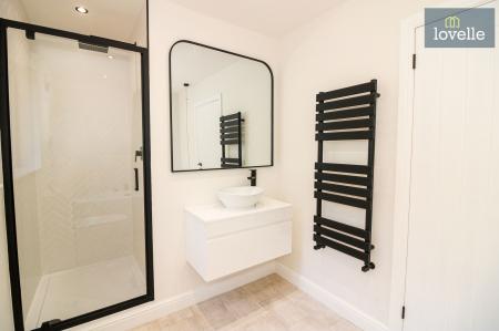 3 bedroom Detached house for sale in Carlton Road, Manby, LN11