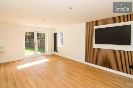 3 bedroom Detached house for sale in Carlton Road, Manby, LN11