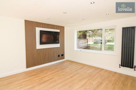 3 bedroom Detached house for sale in Carlton Road, Manby, LN11